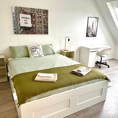 Palace Quarter 2 Peaceful Modern Central Top Floor Apartment บูดาเปสต์ ภายนอก รูปภาพ